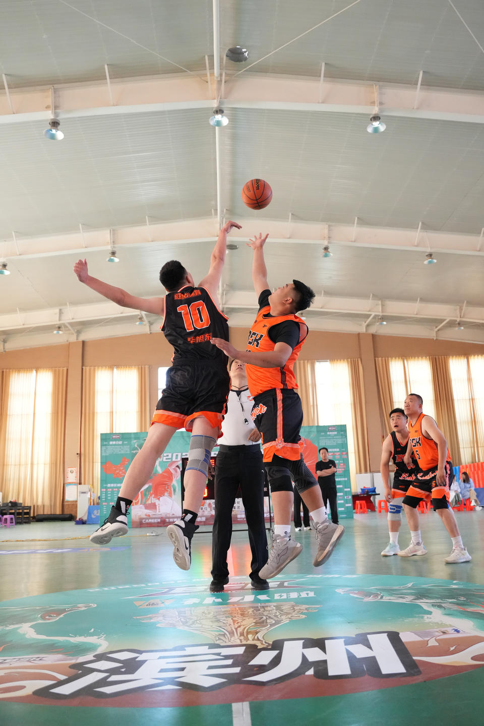 竞技水平不断提高，篮球表现令人惊艳的简单介绍